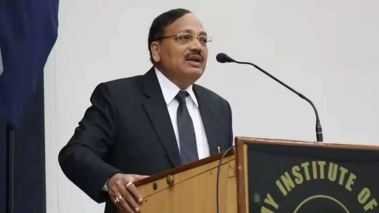 सुप्रीम कोर्ट के जज ने कॉलेजियम प्रणाली का किया समर्थन