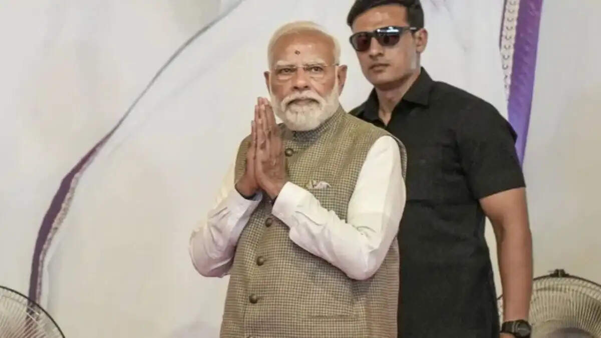 बेंगलुरु में पीएम मोदी की सुरक्षा में चूक: विस्फोटक सामग्री का पता चला