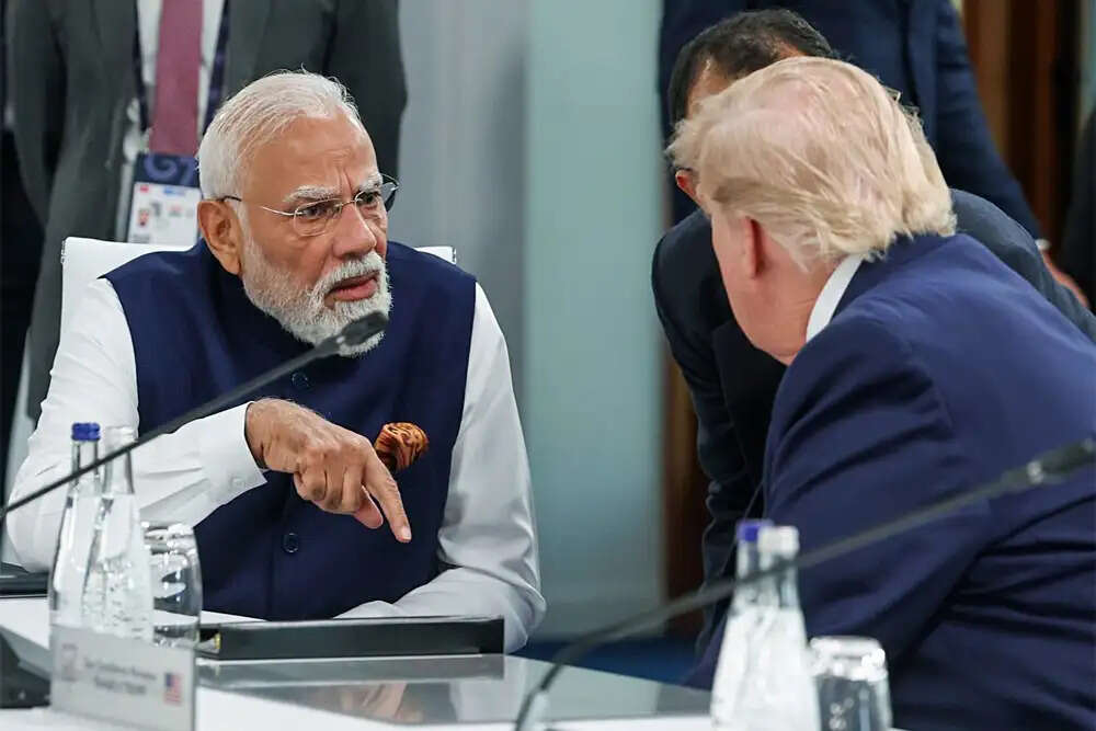 प्रधानमंत्री मोदी और राष्ट्रपति ट्रंप की महत्वपूर्ण मुलाकात जी 7 शिखर सम्मेलन में