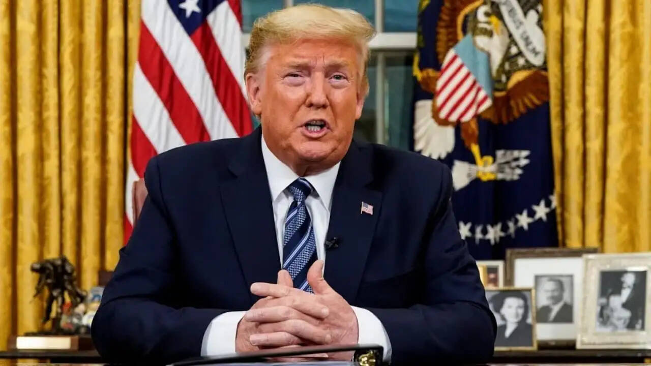 डॉलर नोट पर ट्रंप के हस्ताक्षर: अमेरिका की 250वीं वर्षगांठ का ऐतिहासिक कदम