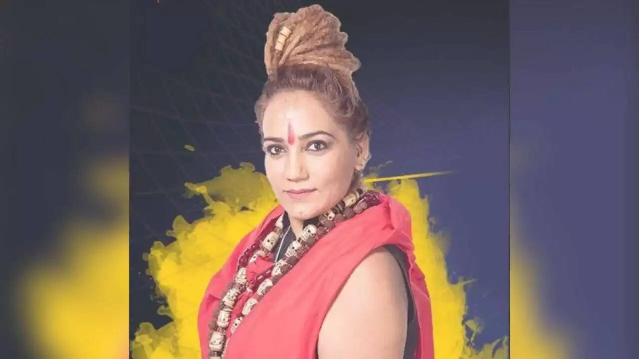 कश्मीर में हिंदू संस्कृति की पुनर्स्थापना की आवश्यकता: साध्वी शिवानी दुर्गा का संदेश