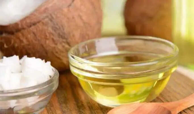 सर्दियों में नारियल तेल के अद्भुत फायदे और उपयोग