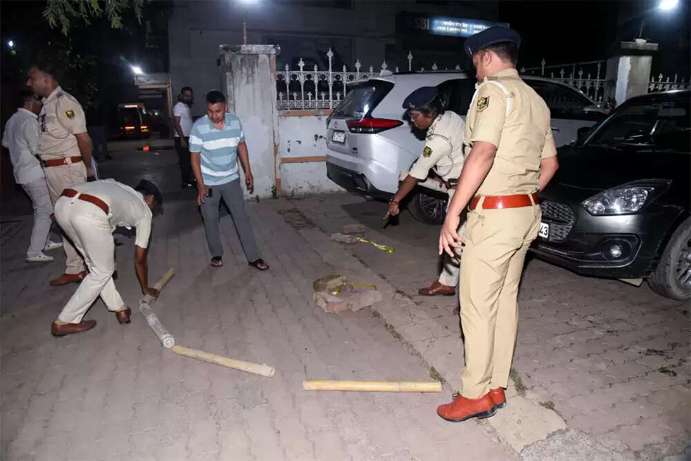 बिहार चुनाव से पहले नीतीश कुमार की प्रशासनिक विफलता पर उठे सवाल