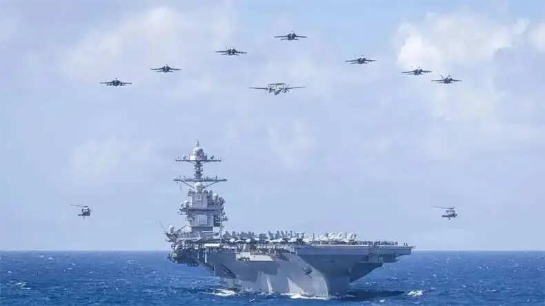 ईरान ने अमेरिकी युद्धपोत अब्राहम लिंकन पर किया मिसाइल हमला