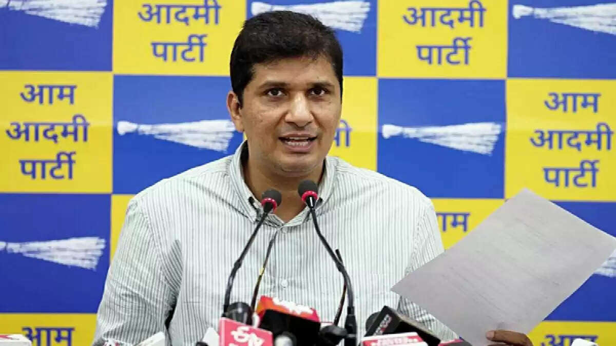 आम आदमी पार्टी ने झुग्गीवासियों के अधिकारों के लिए उठाई आवाज
