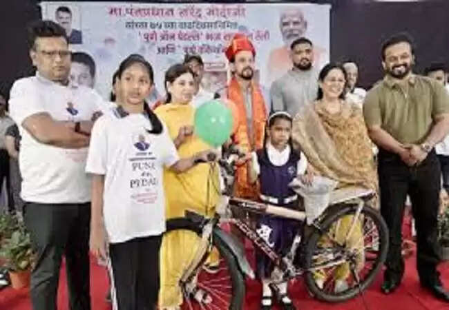 पूर्व क्रिकेटर केदार जाधव ने भारत-पाकिस्तान संबंधों पर उठाया सवाल