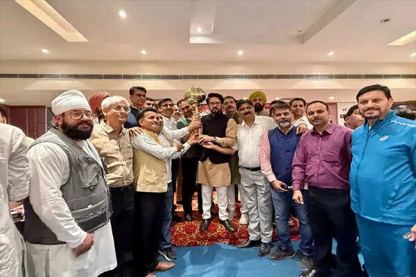 अनुराग सिंह ठाकुर ने विश्व मानक दिवस पर प्रस्तुत किया मानक उत्कृष्टता का एजेंडा