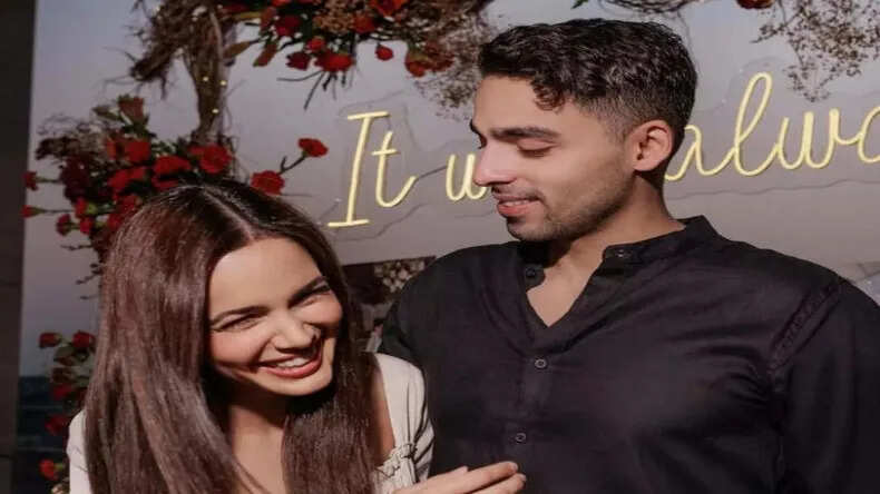 अभिनेत्री शाजान पदमसी ने अपने बॉयफ्रेंड से की शादी