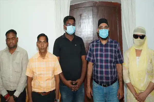 कानपुर में अवैध किडनी ट्रांसप्लांट रैकेट का खुलासा: 8वीं पास ड्राइवर ने बनाया अंतरराष्ट्रीय नेटवर्क