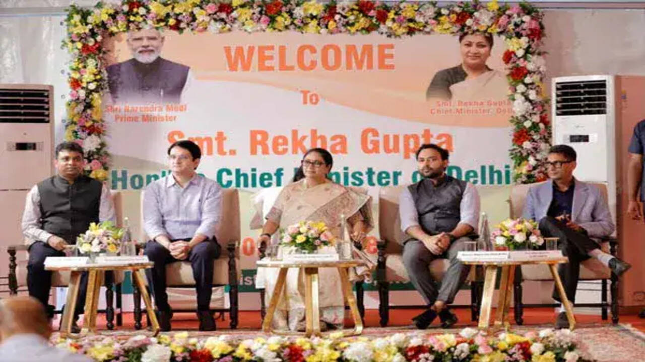 दिल्ली में सिटिजन लाउंज और न्यू एज लर्निंग सेंटर का उद्घाटन