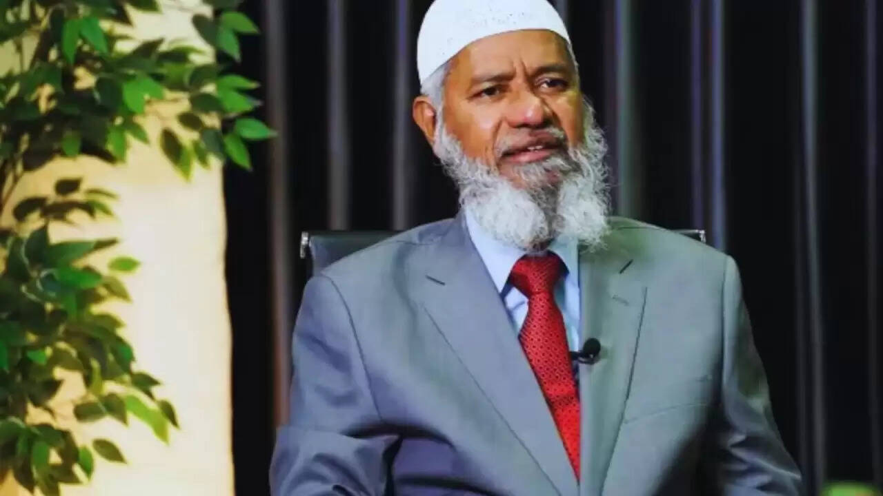 Zakir Naik के प्रत्यर्पण पर मलेशिया का स्पष्ट रुख: भारत-मलेशिया संबंधों में नई ऊँचाई
