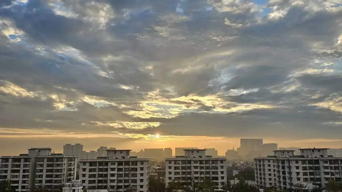 गुड़गांव का मौसम 7 जुलाई 2025: बारिश, धूप और उमस का पूर्वानुमान
