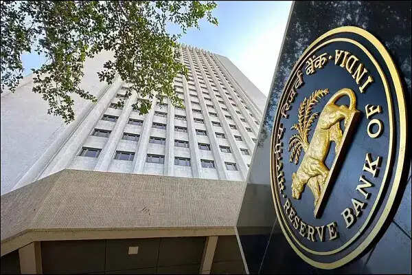 RBI का नया आदेश: बैंकिंग ऐप्स से हटेंगे छिपे शुल्क और भ्रामक ट्रिक्स