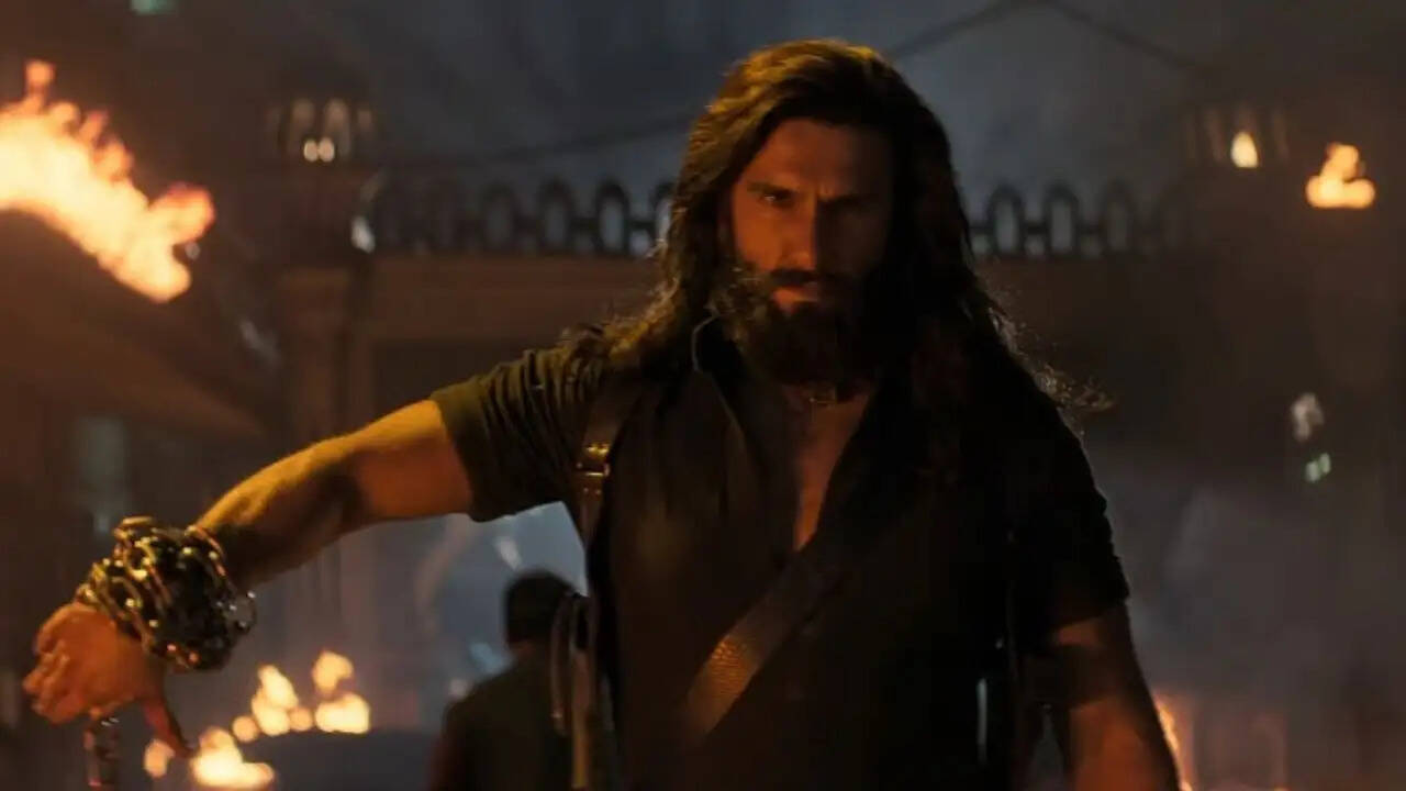 बॉम्बे हाईकोर्ट ने संतोष कुमार को 'धुरंधर: द रिवेंज' स्क्रिप्ट चोरी के आरोप दोहराने से रोका