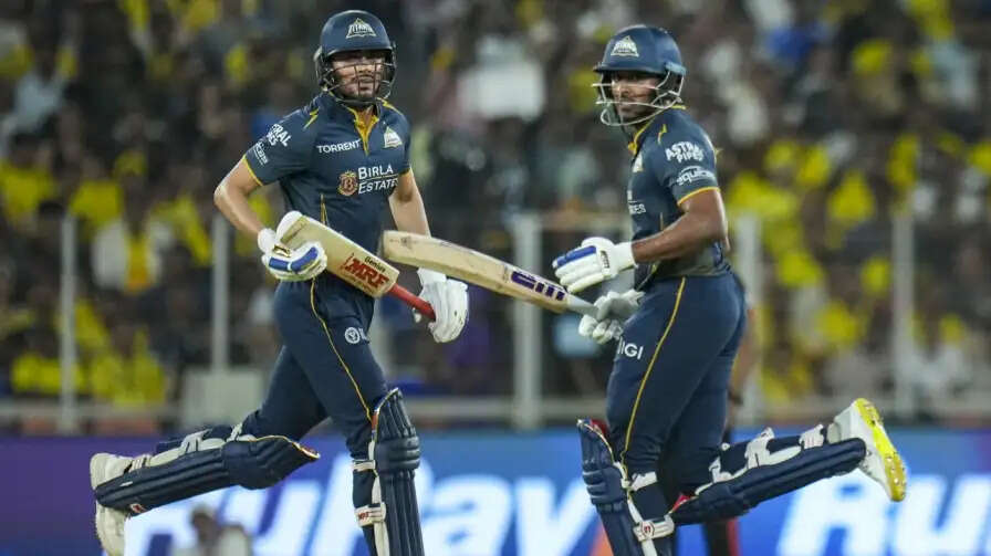 शुभमन गिल और साई सुदर्शन ने IPL 2026 में बनाया नया रिकॉर्ड