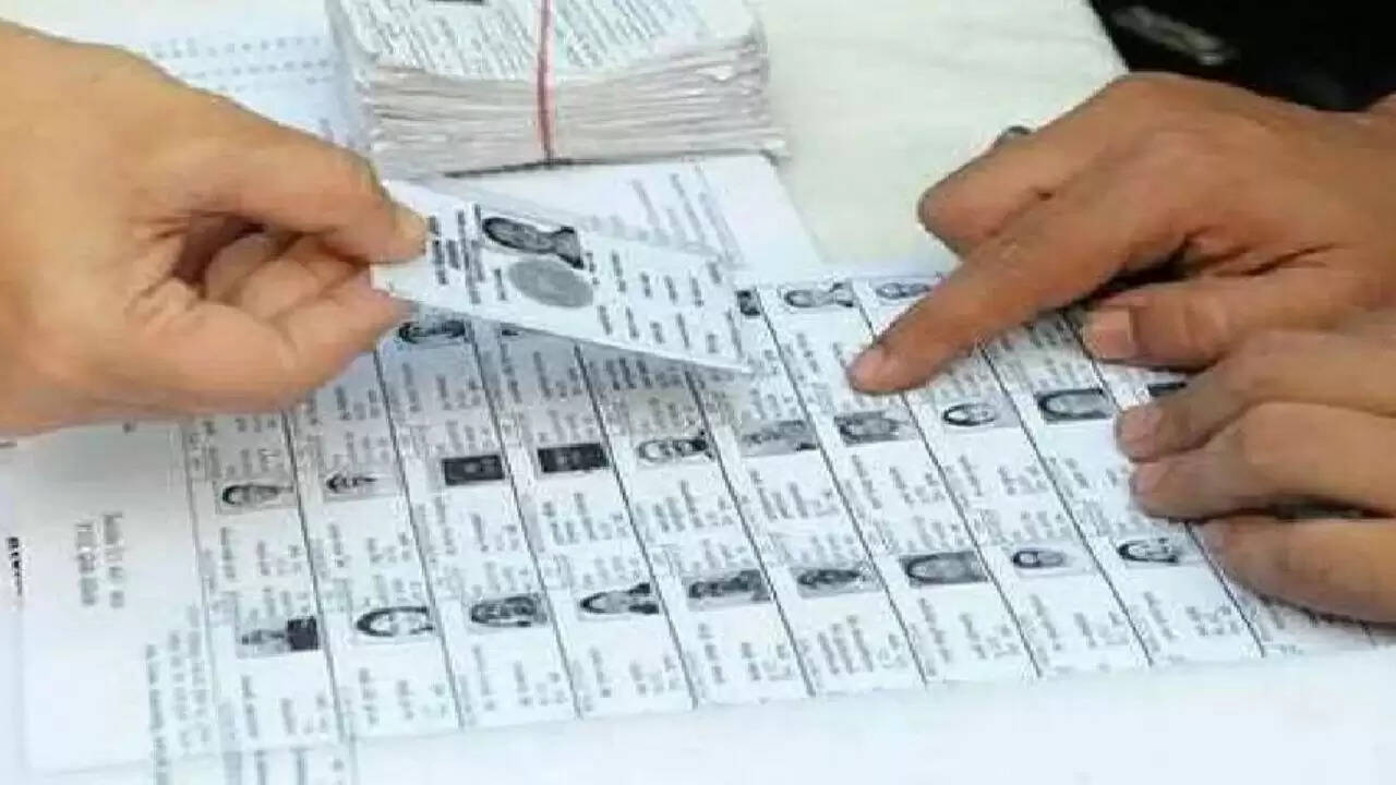 बिहार विधानसभा चुनाव 2025: वोटर लिस्ट वेरिफिकेशन पर नाराजगी