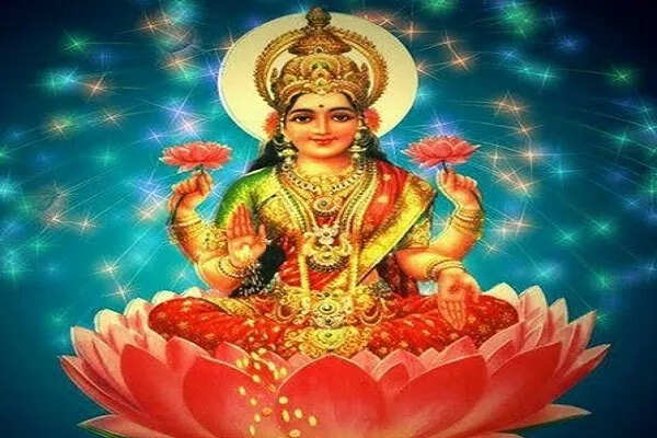 शुक्रवार को महालक्ष्मी मंत्र का जाप: समृद्धि और सौभाग्य का मार्ग