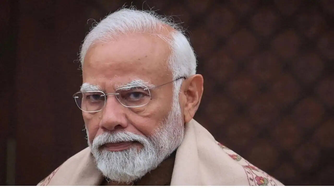 प्रधानमंत्री मोदी ने विदेश यात्रा पर टैक्स लगाने की खबर को किया खारिज