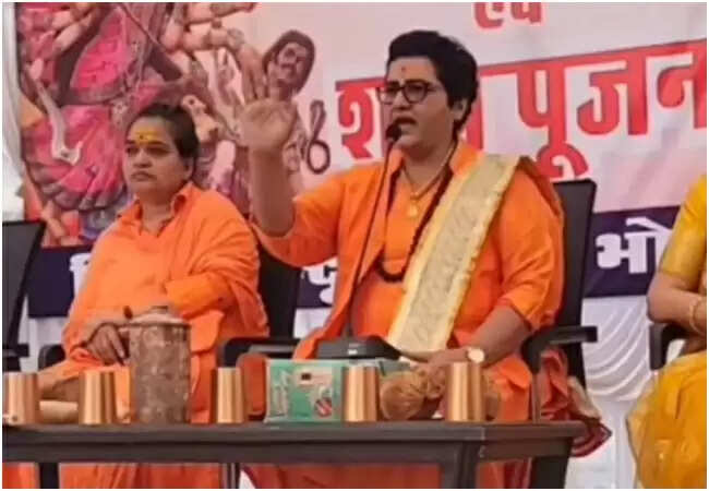 प्रज्ञा सिंह ठाकुर का विवादास्पद बयान: गैर-हिंदुओं के खिलाफ हिंसा की अपील