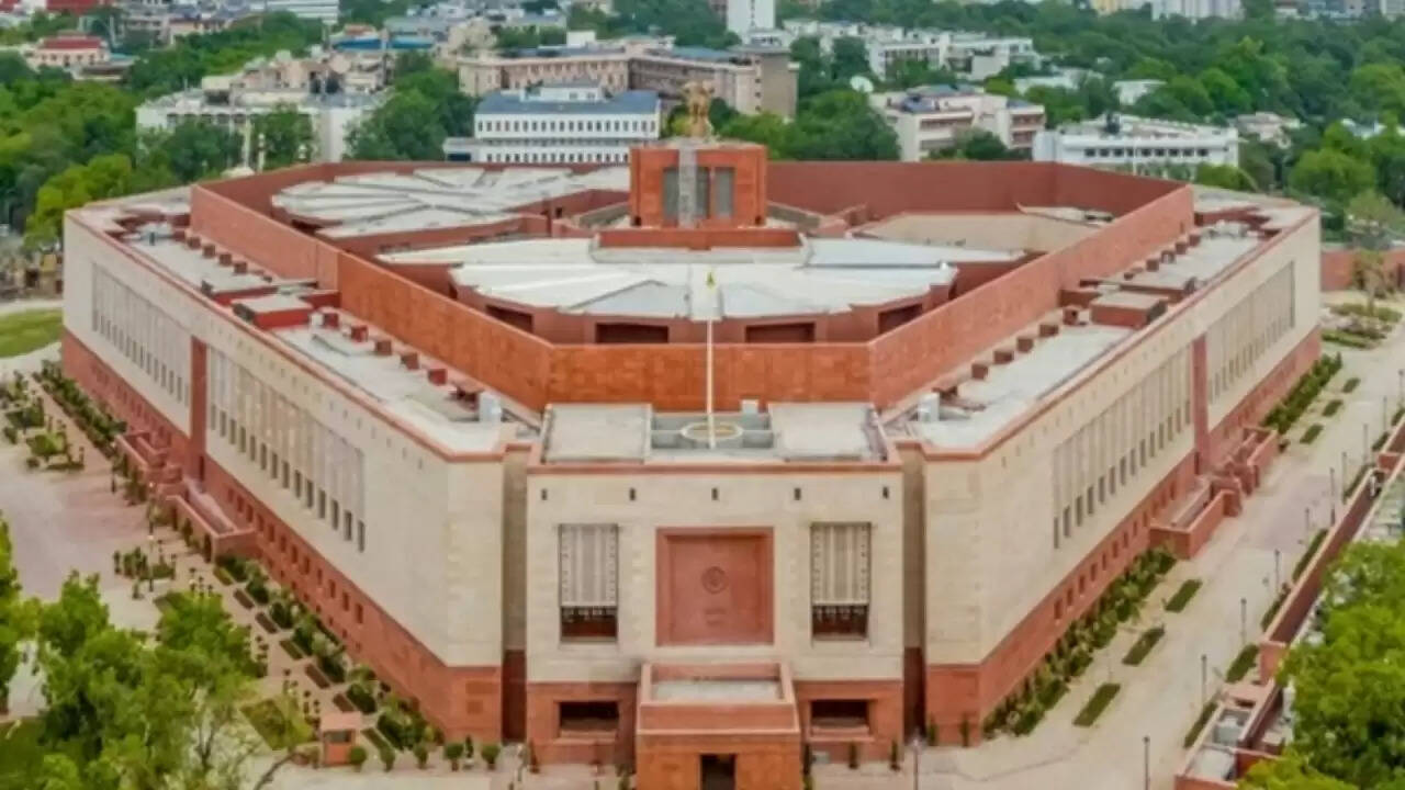 संसद का शीतकालीन सत्र: 1 से 19 दिसंबर तक होगी महत्वपूर्ण चर्चा