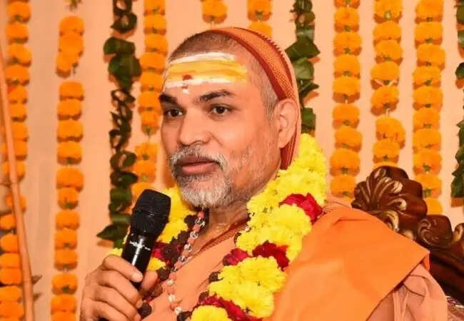 स्वामी अविमुक्तेश्वरानंद ने राघव चड्ढा को बताया 'देश का एसेट'