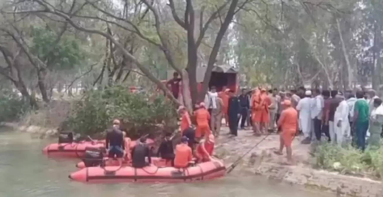 गाजियाबाद में गंग नहर में डूबा युवक, एनडीआरएफ की टीम कर रही है तलाश