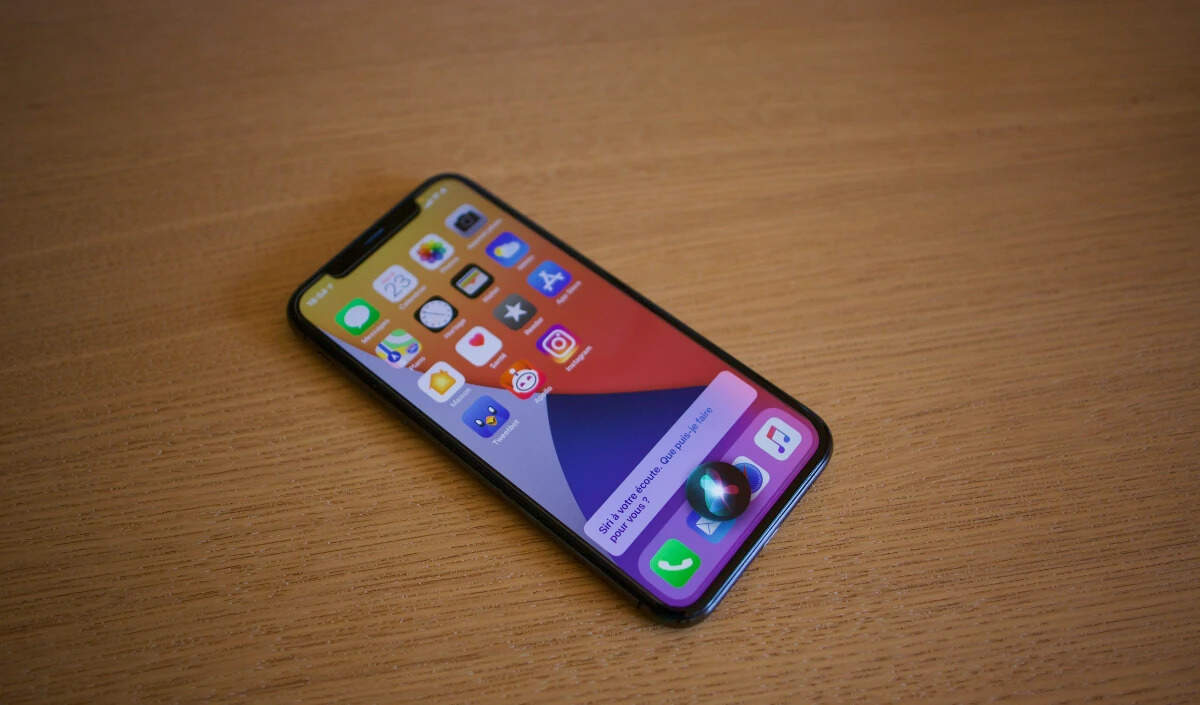 एपल के सीईओ टिम कुक ने सिरी के नए वर्जन की घोषणा की