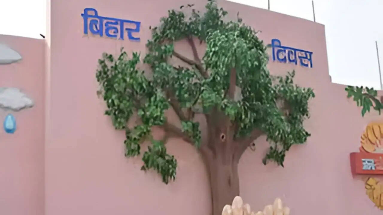 बिहार का 114वां स्थापना दिवस: सांस्कृतिक धरोहर और महिला सशक्तिकरण का जश्न