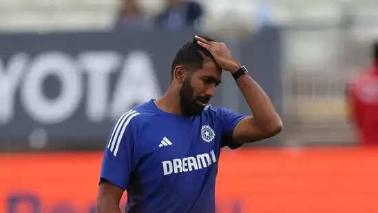 जसप्रीत बुमराह का फैन से विवादित वीडियो हुआ वायरल