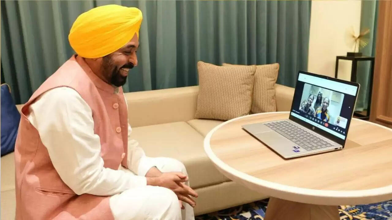 मुख्यमंत्री भगवंत मान ने महिला क्रिकेट टीम की ऐतिहासिक जीत पर दी बधाई