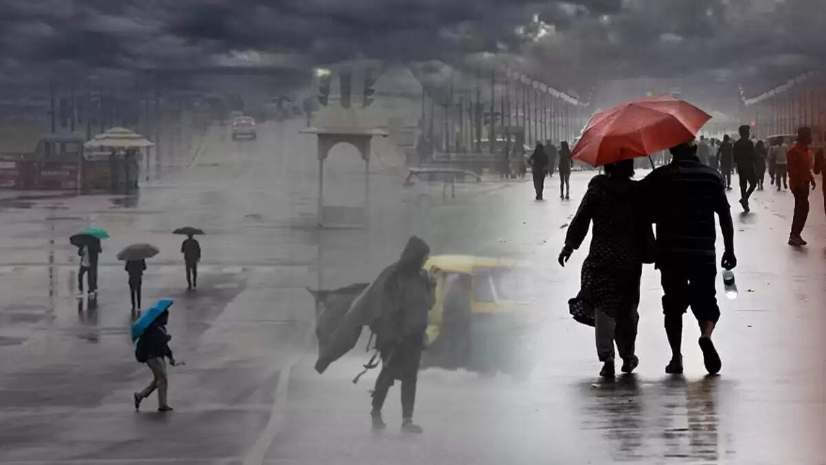 दिल्ली-NCR में बारिश से मौसम में आई ठंडक, जलजमाव की समस्या