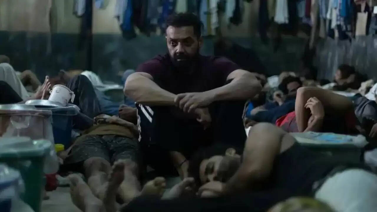 बॉबी देओल की फिल्म 'बंदर' का फर्स्ट लुक जारी, TIFF 2025 में होगी प्रीमियर