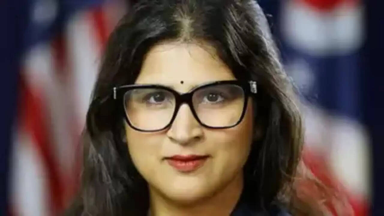 ओहायो की पहली भारतीय मूल की सॉलिसिटर जनरल मथुरा श्रीधरन की नियुक्ति पर विवाद