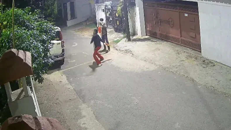 झारखंड में आरएसएस कार्यालय पर पेट्रोल बम से हमला