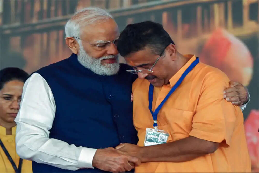 सुवेंदु अधिकारी की जीत: पश्चिम बंगाल में सांस्कृतिक राष्ट्रवाद की नई शुरुआत