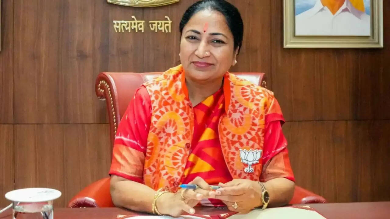 दिल्ली CM पर हमले की साजिश: तहसीन की गिरफ्तारी से खुल सकते हैं नए राज
