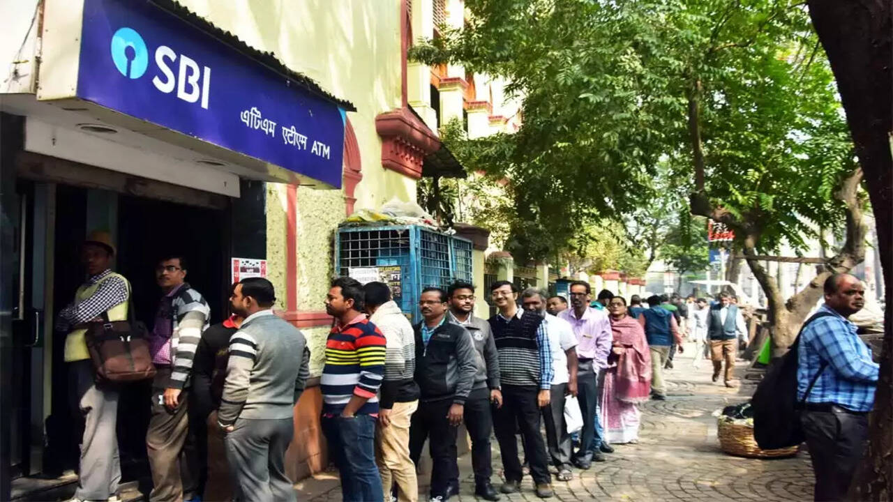 सरकारी बैंकों की तीन दिन की हड़ताल, एटीएम सेवाएं रहेंगी चालू