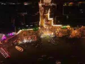 प्रधानमंत्री मोदी ने देव दीपावली पर दी शुभकामनाएं, काशी की दिव्यता की सराहना