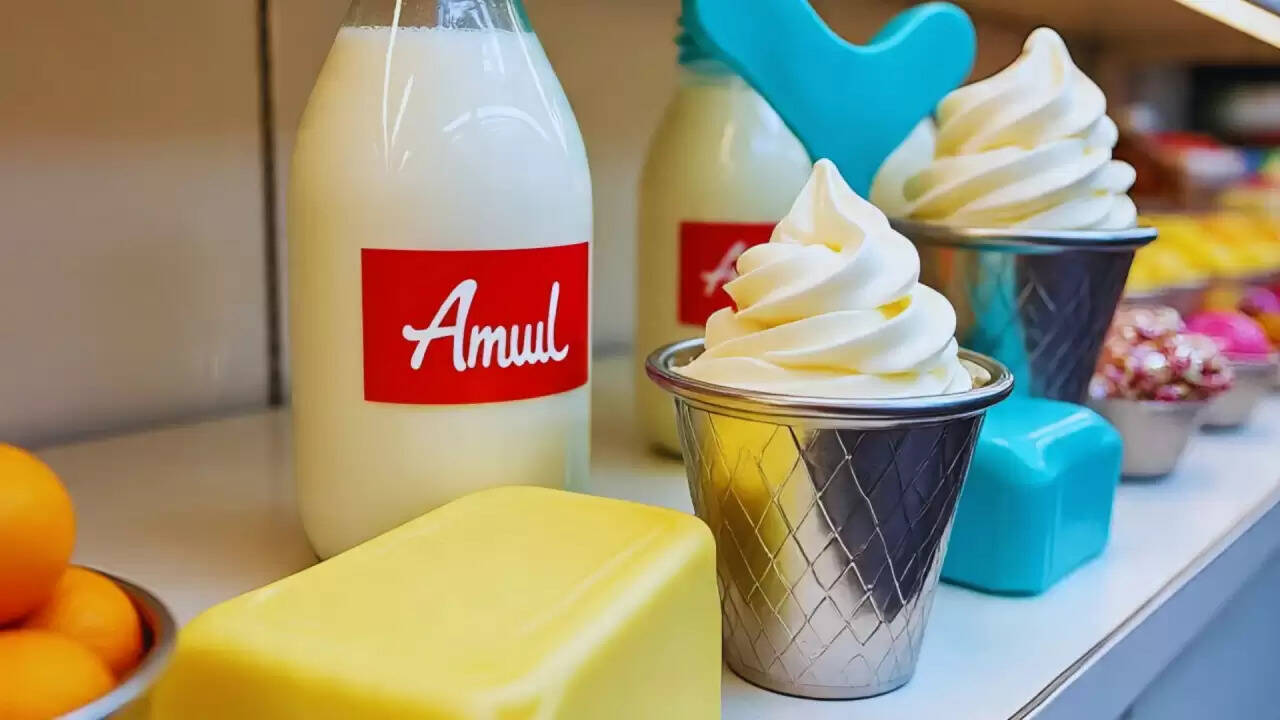 Amul ने 700 से अधिक उत्पादों की कीमतों में की कटौती, उपभोक्ताओं को मिलेगी राहत