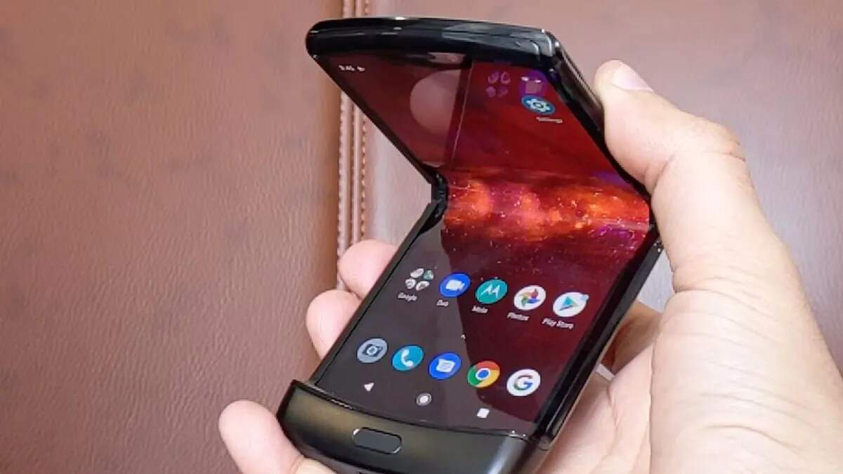 Motorola Razr Fold: प्रीमियम फोल्डेबल स्मार्टफोन की नई पेशकश