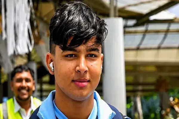 BCCI का विशेष निर्णय: 15 वर्षीय वैभव सूर्यवंशी के परिवार को इंग्लैंड दौरे पर साथ जाने की अनुमति