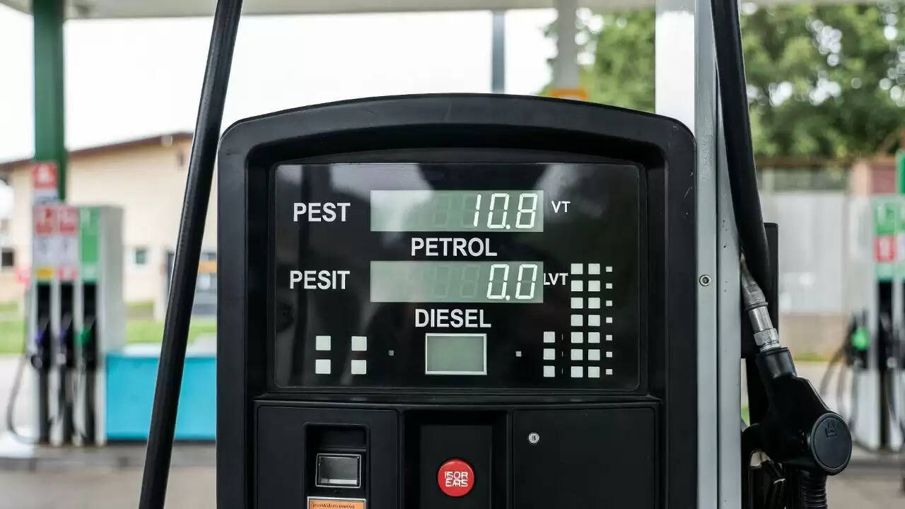 आज के पेट्रोल और डीजल के दाम: जानें अपने शहर की कीमतें