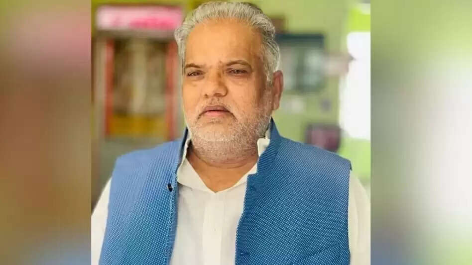 बिहार में मंत्री श्रवण कुमार पर ग्रामीणों का हमला, बॉडीगार्ड घायल