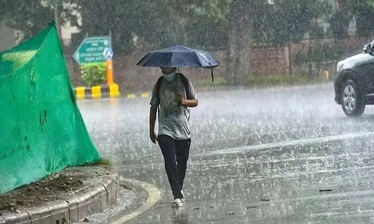 देशभर में मौसम में बदलाव: बारिश और आंधी से मिली राहत