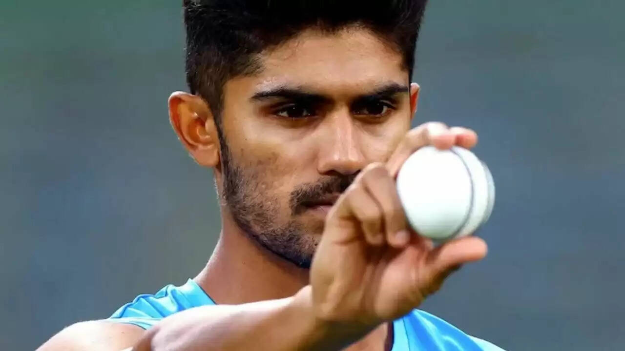 CSK के नए खिलाड़ी अमन खान ने विजय हजारे ट्रॉफी में बनाया शर्मनाक रिकॉर्ड