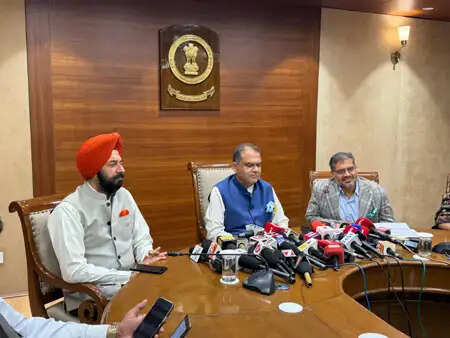 पंजाब के टेक्सटाइल उद्योग में बड़ा निवेश: 1500 नए रोजगार के अवसर