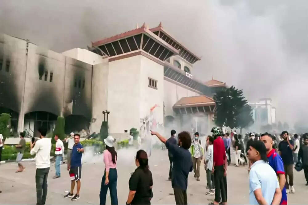 दक्षिण एशिया में युवा विद्रोह: नेपाल का हालिया आंदोलन
