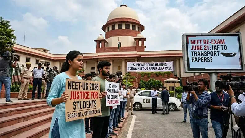 सुप्रीम कोर्ट ने नीट री-एग्जाम को पेन-पेपर मोड में कराने का किया फैसला