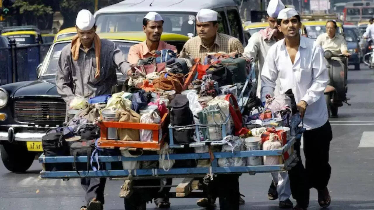 मुंबई डब्बावाले 7 जुलाई को आषाढ़ी एकादशी के लिए सेवाएं बंद करेंगे