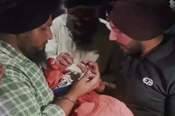 मोहाली में श्री गुटका साहिब की बेअदबी का मामला, क्षेत्र में तनाव
